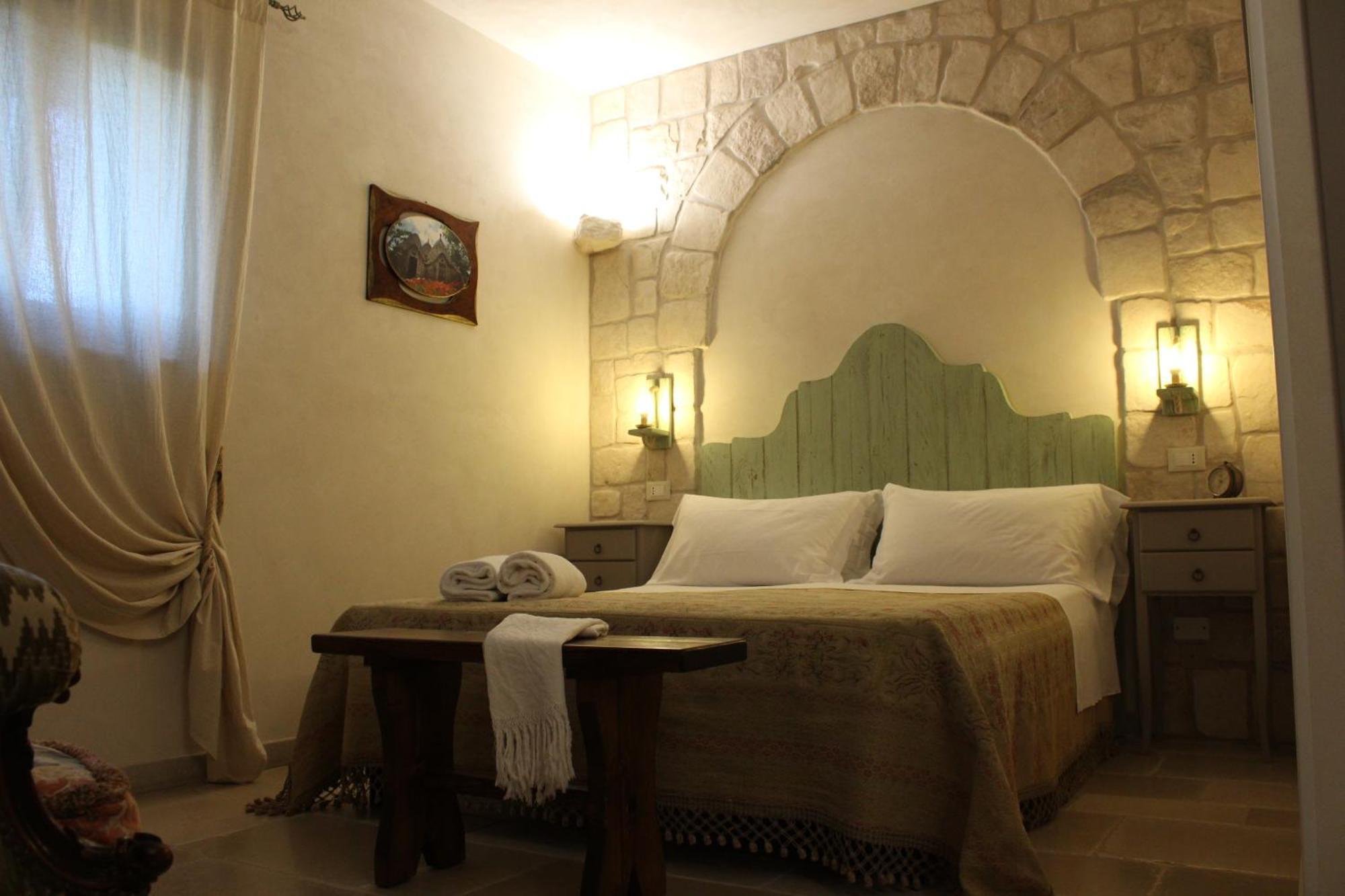 Masseria Tolla Ostuni Eksteriør billede