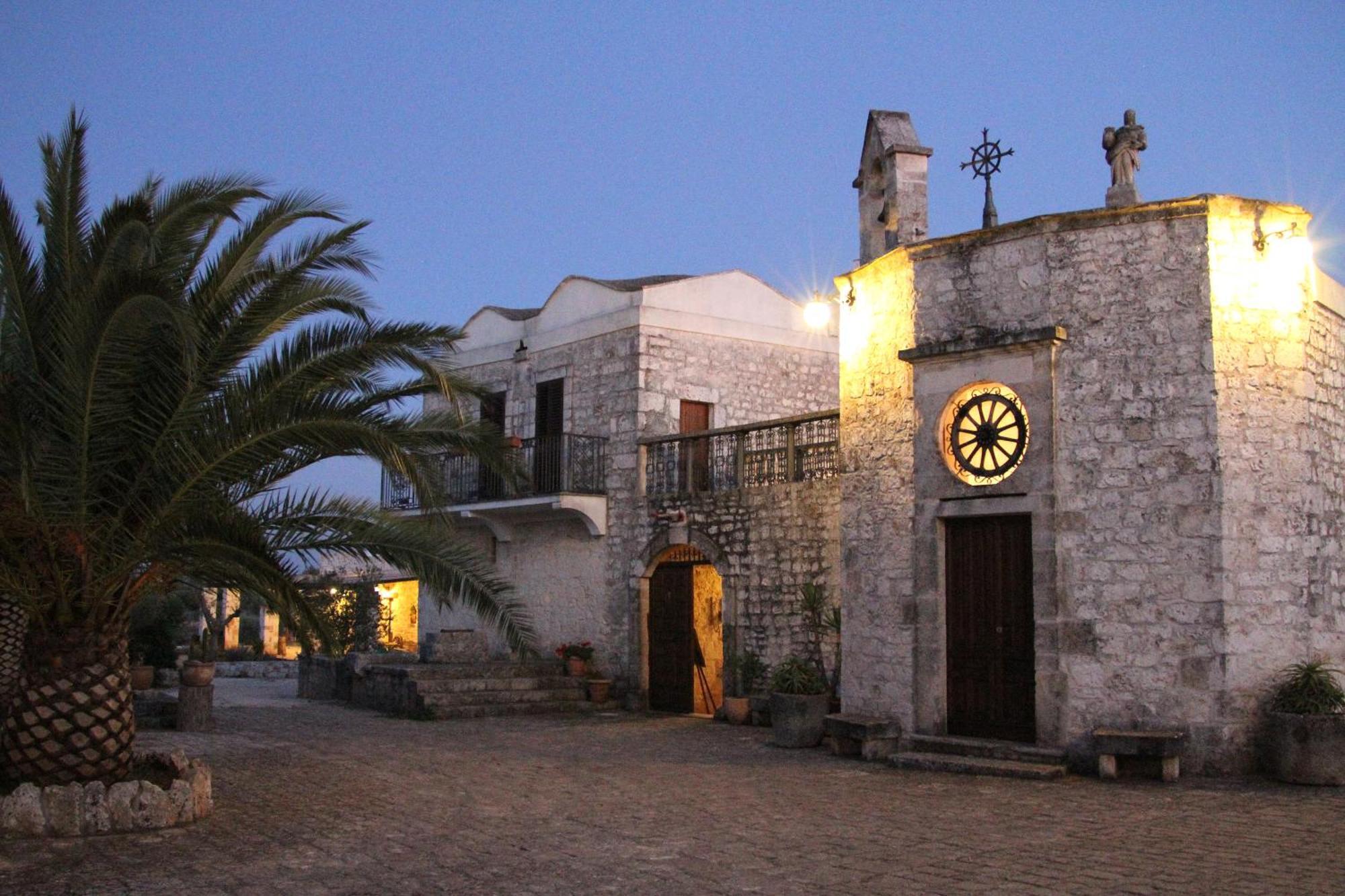 Masseria Tolla Ostuni Eksteriør billede