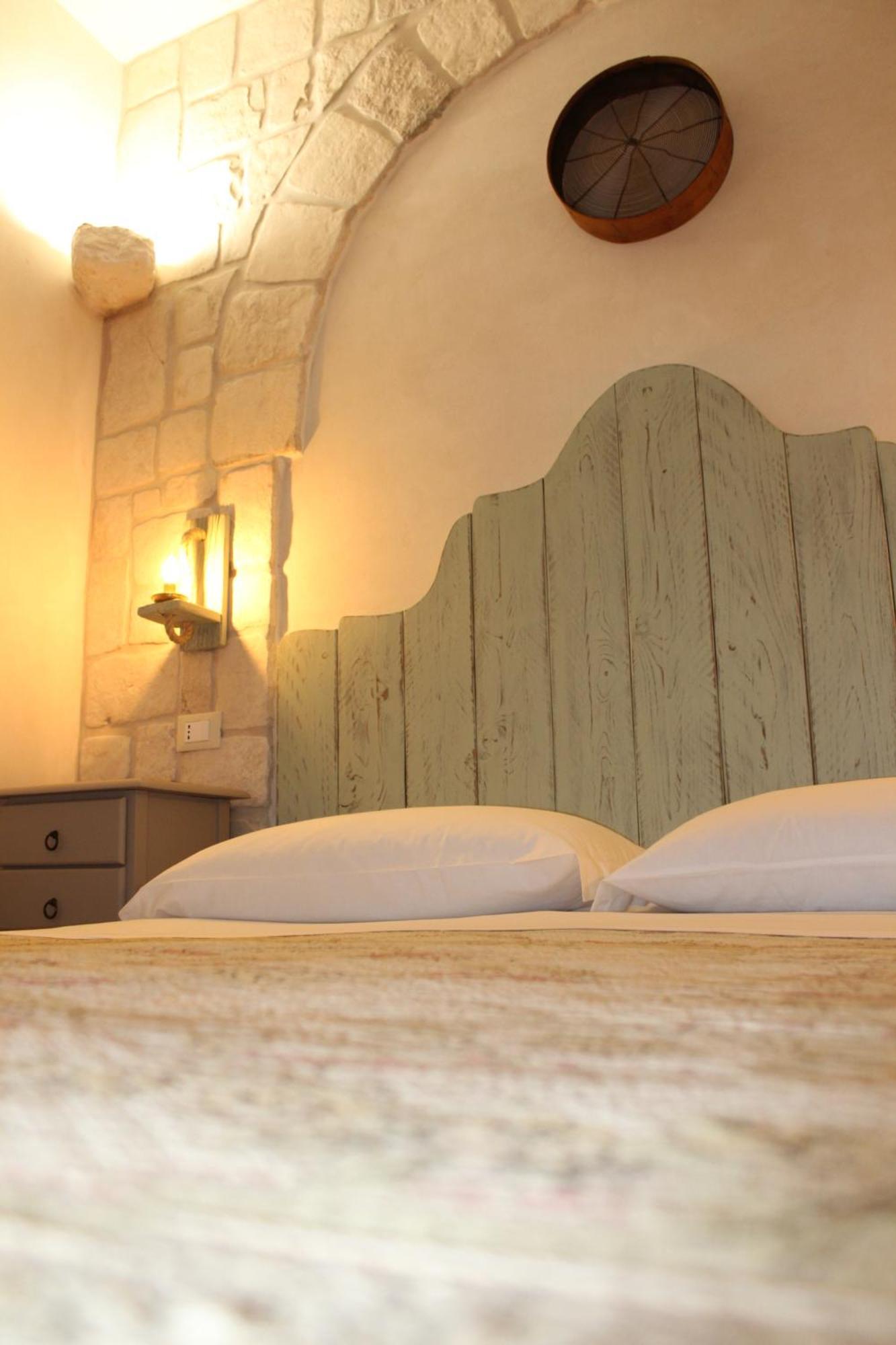 Masseria Tolla Ostuni Eksteriør billede